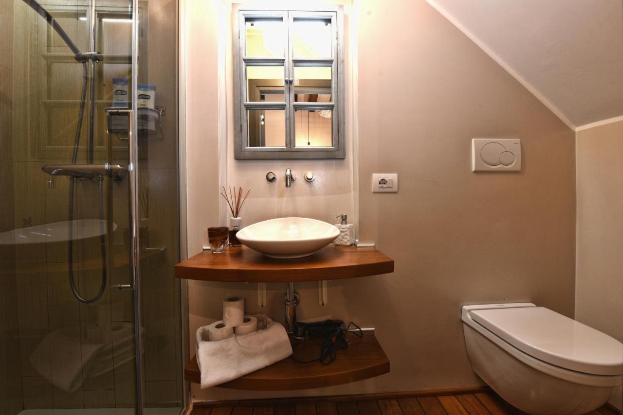 Lively Castello Comfort Room Private Bath & Privacy Venecia Exterior foto