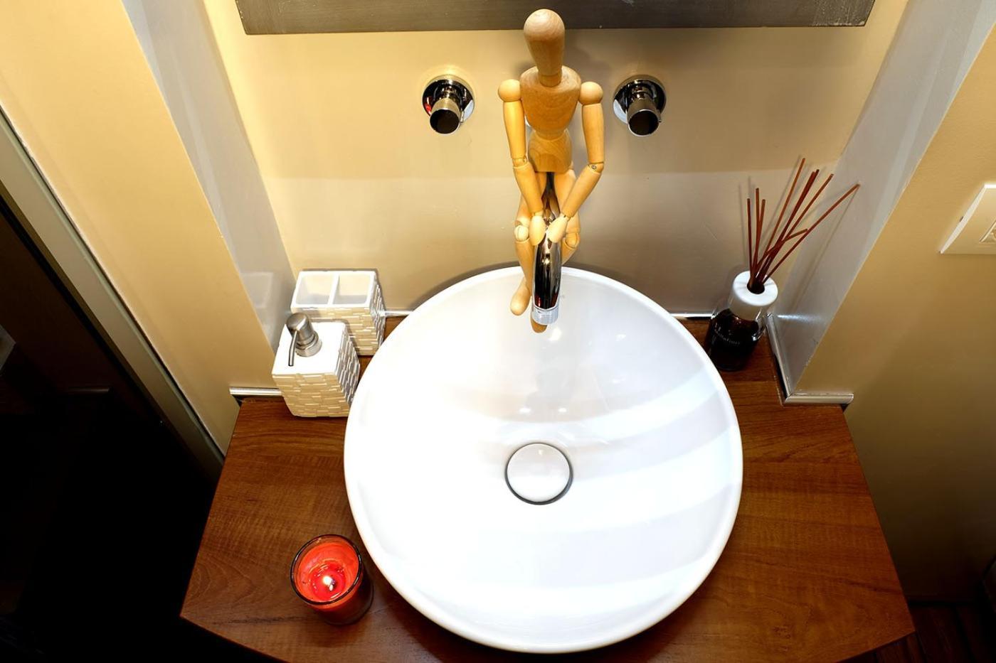 Lively Castello Comfort Room Private Bath & Privacy Venecia Exterior foto
